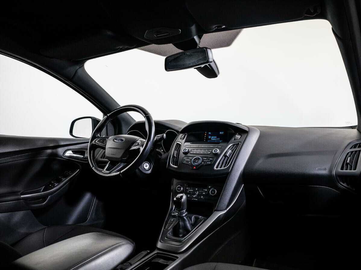 Ford Focus б/у, 2017, Механическая. Фото: #6