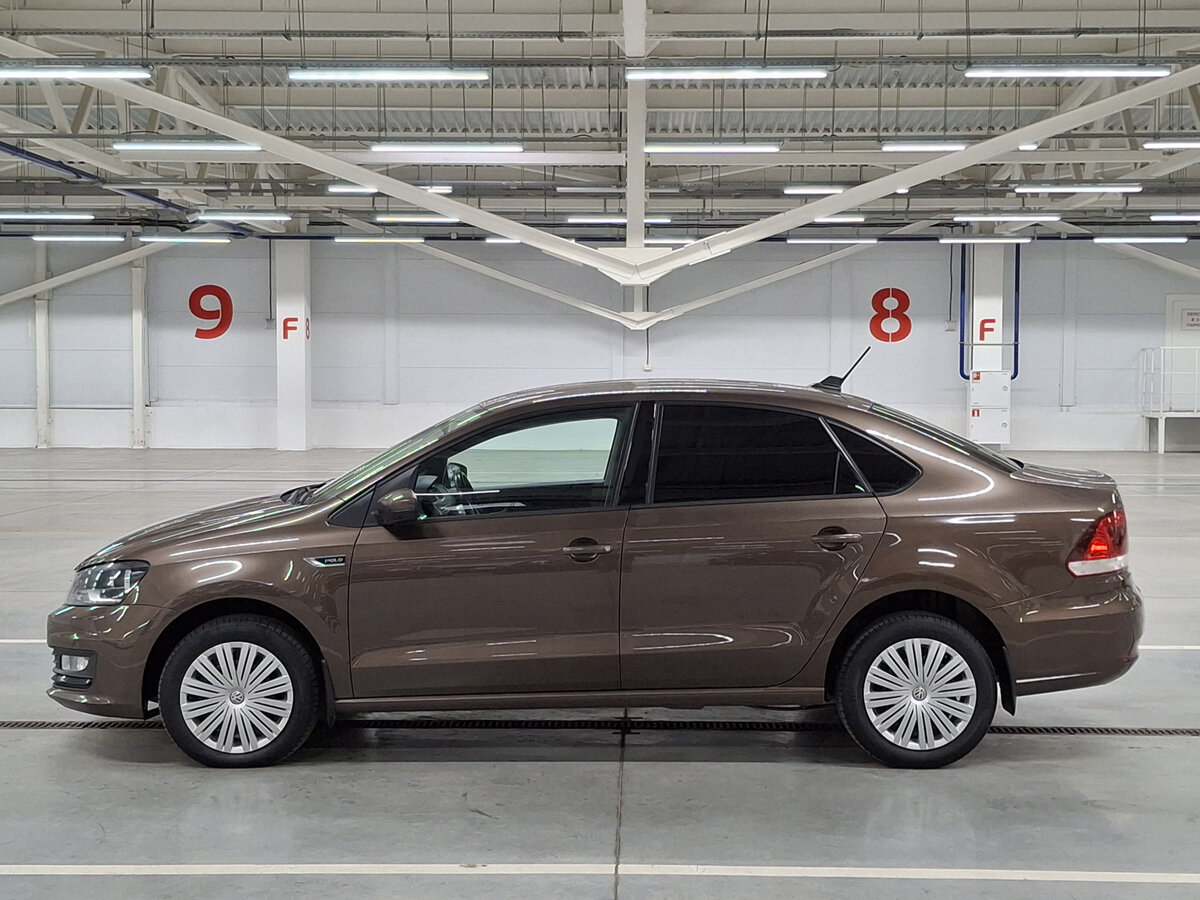 Volkswagen Polo б/у, 2018, Автоматическая. Фото: #7