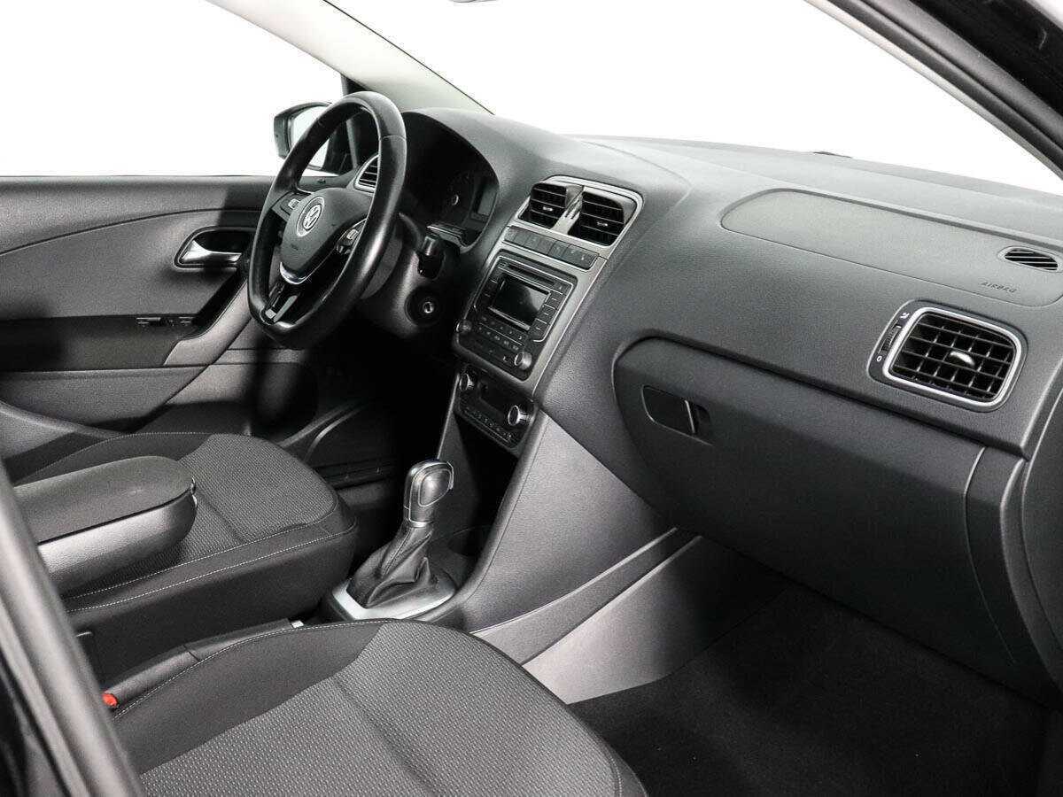 Volkswagen Polo б/у, 2017, Автоматическая. Фото: #8