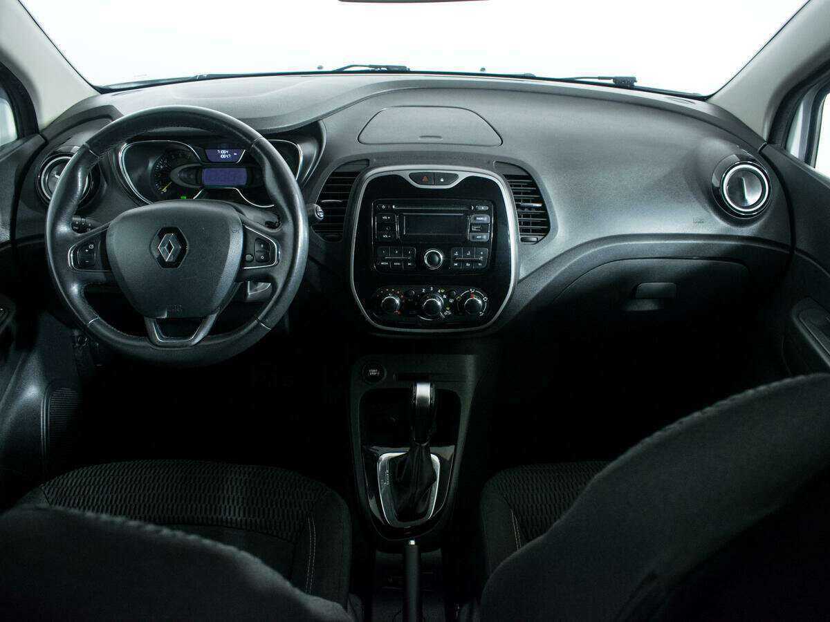 Renault Kaptur б/у, 2016, Автоматическая. Фото: #11