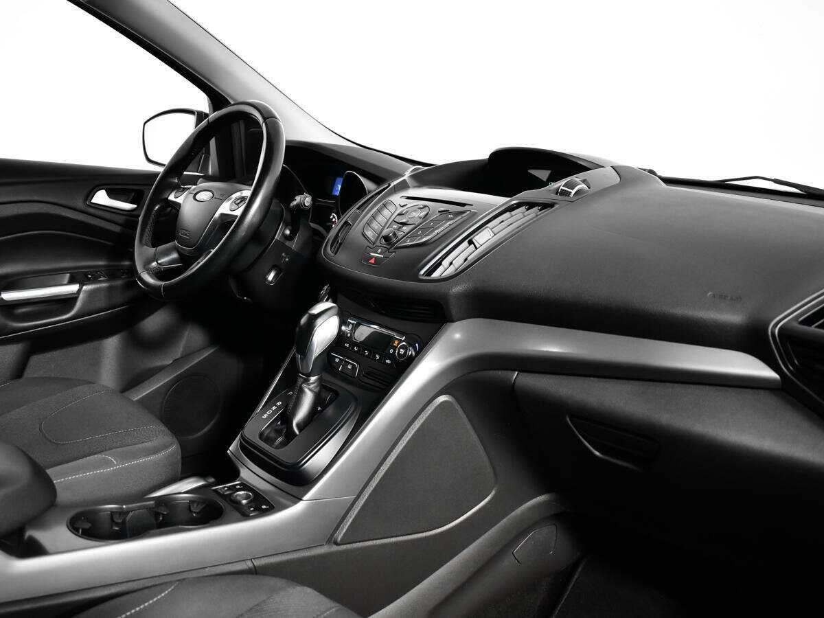 Ford Kuga б/у, 2015, Автоматическая. Фото: #8