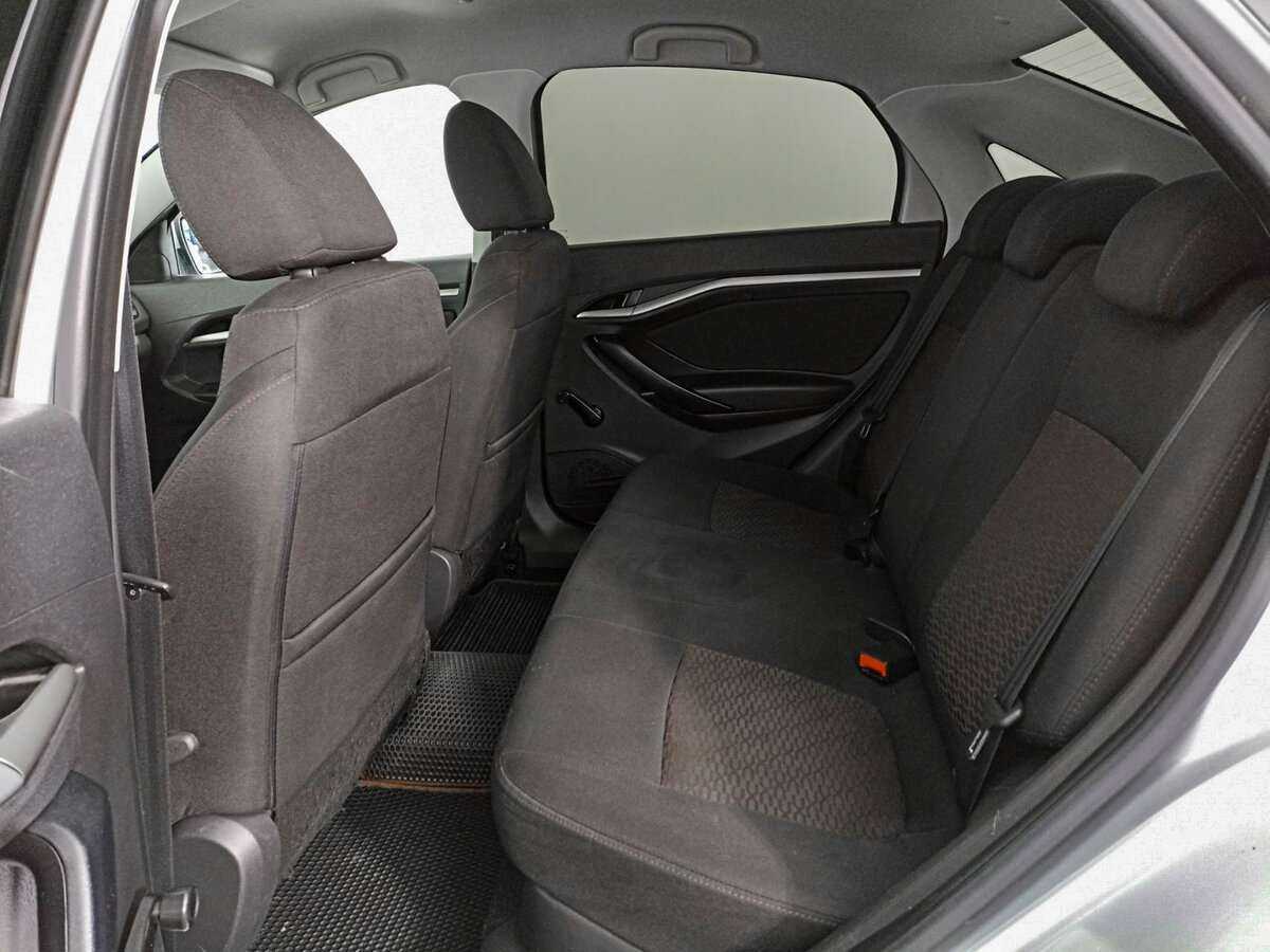 Lada (ВАЗ) Vesta б/у, 2017, Механическая. Фото: #9