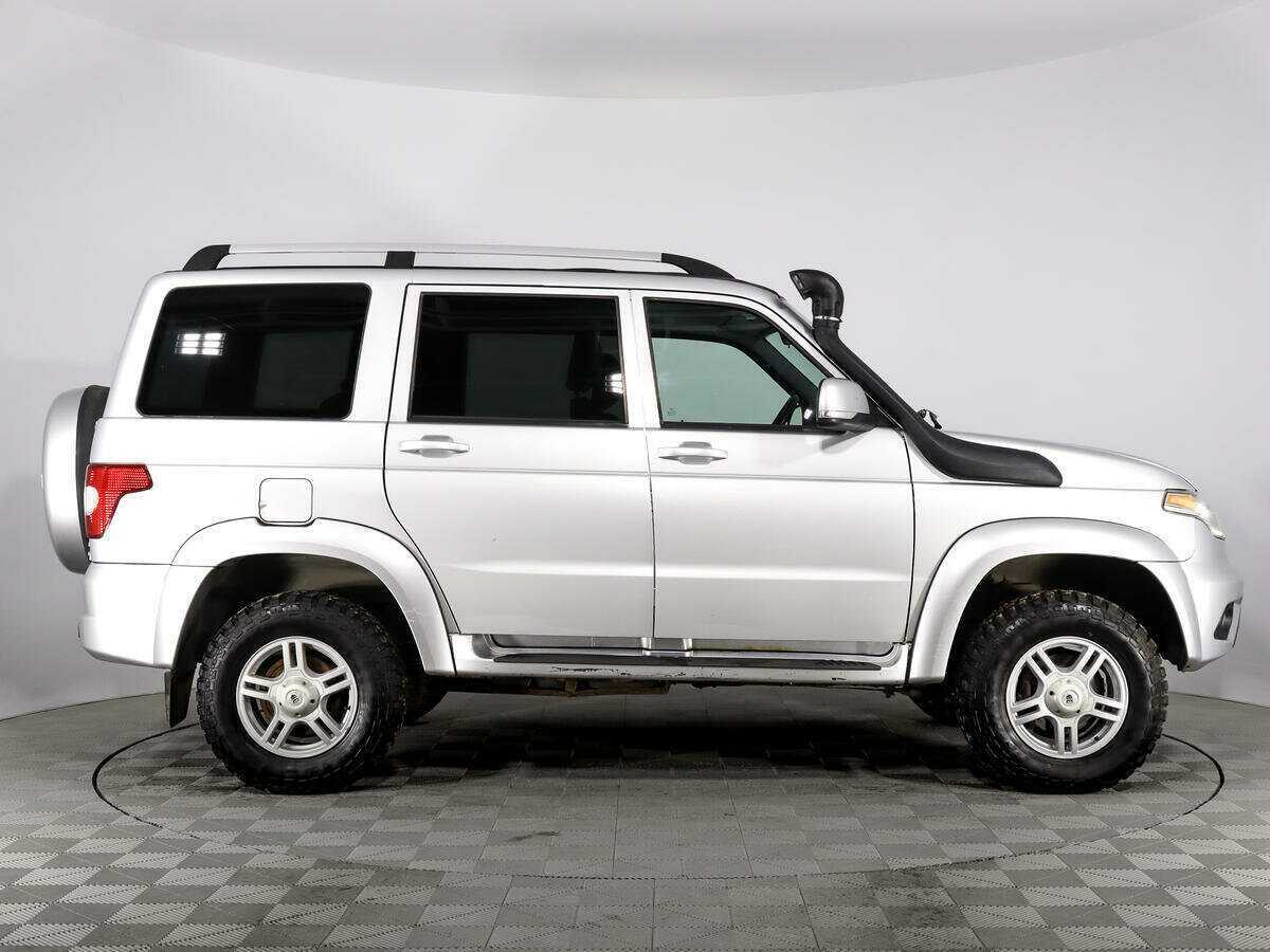 УАЗ Patriot б/у, 2016, Механическая. Фото: #3