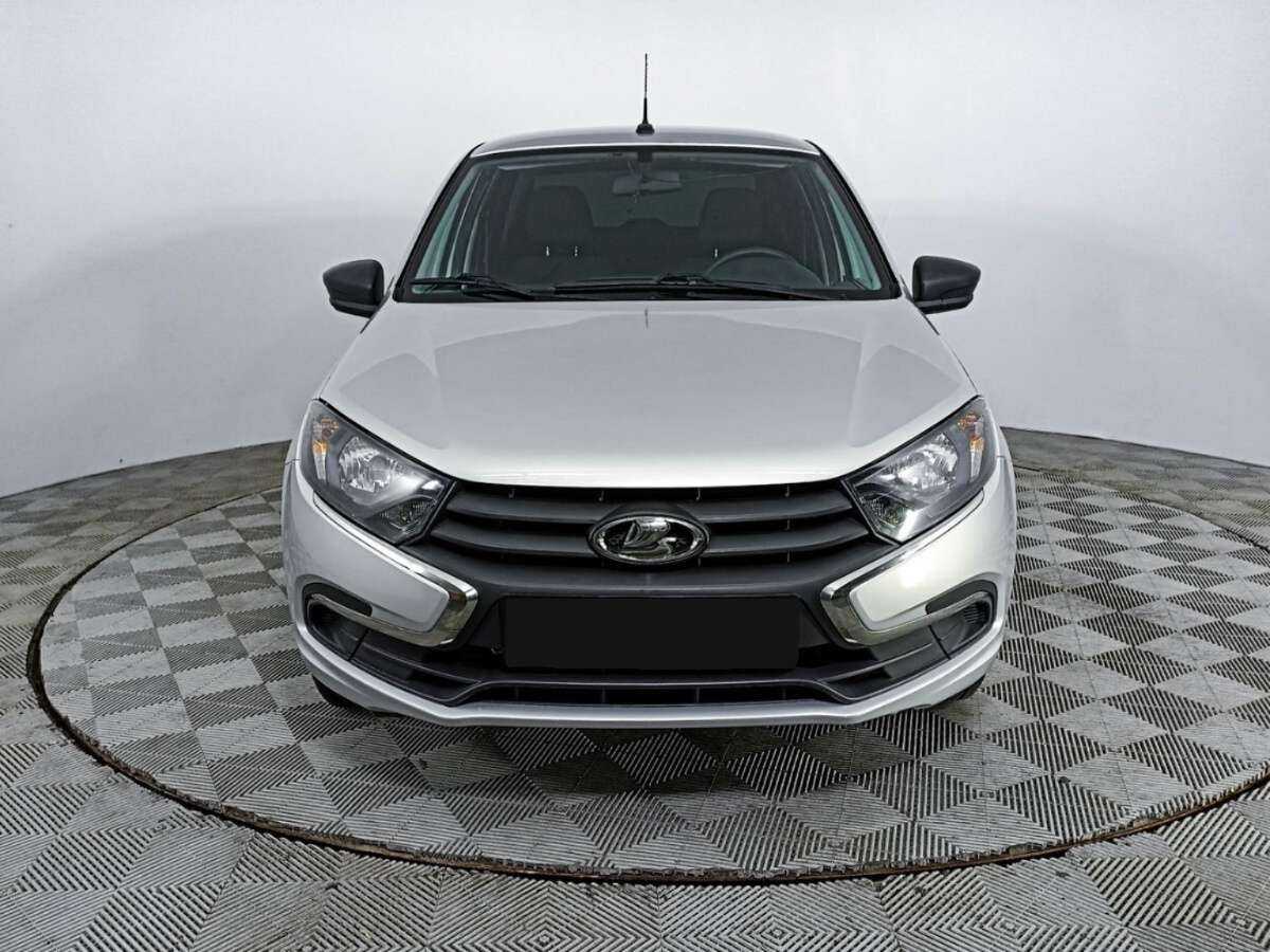 Lada (ВАЗ) Granta б/у, 2018, Механическая. Фото: #1