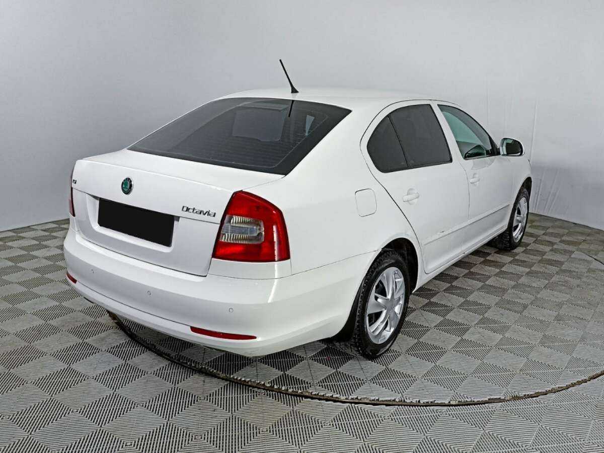 Skoda Octavia б/у, 2012, Автоматическая. Фото: #4