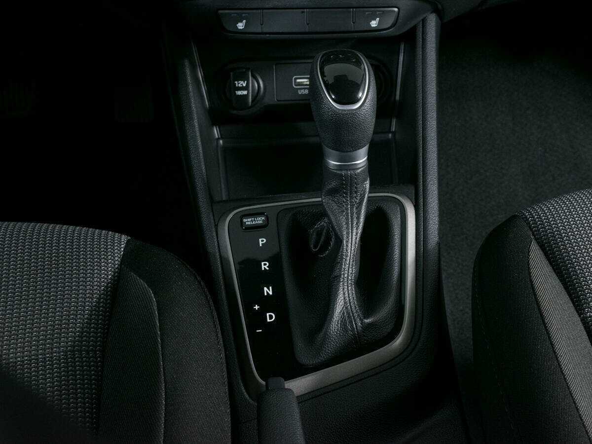 Hyundai Solaris б/у, 2019, Автоматическая. Фото: #12