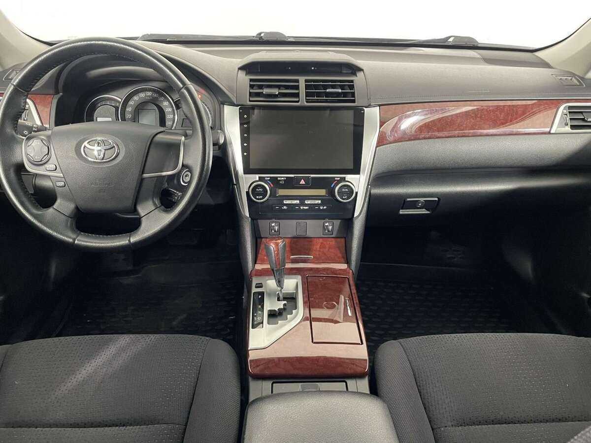 Toyota Camry б/у, 2012, Автоматическая. Фото: #6