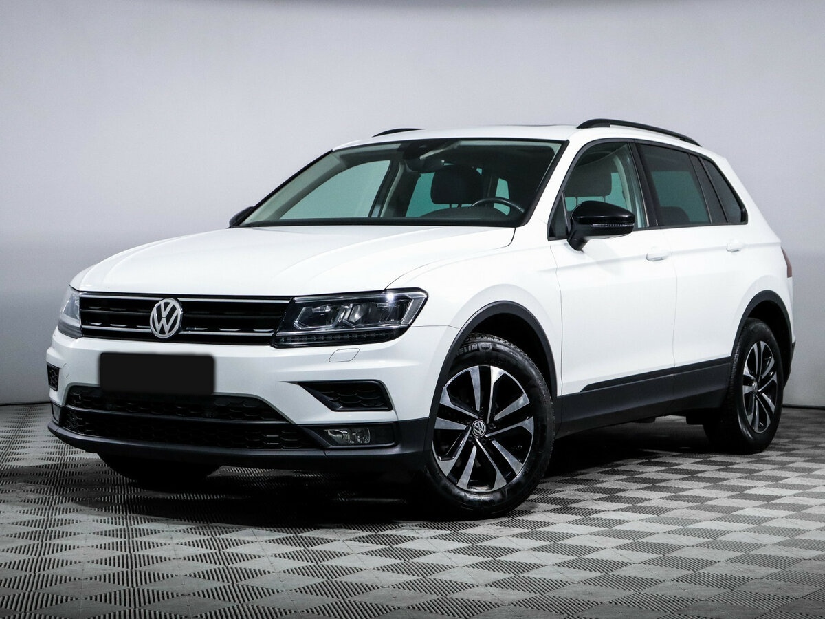 Volkswagen Tiguan б/у, 2020, Роботизированная. Посмотреть фото