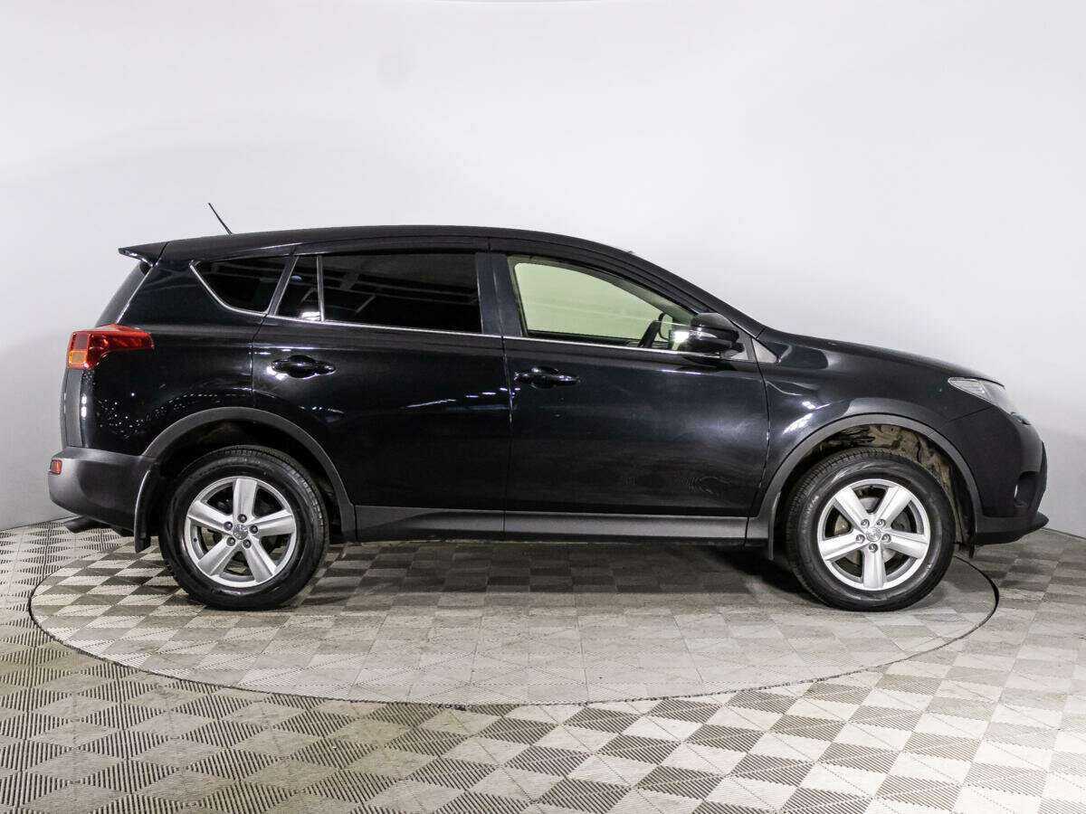 Toyota RAV4 б/у, 2013, Механическая. Фото: #3