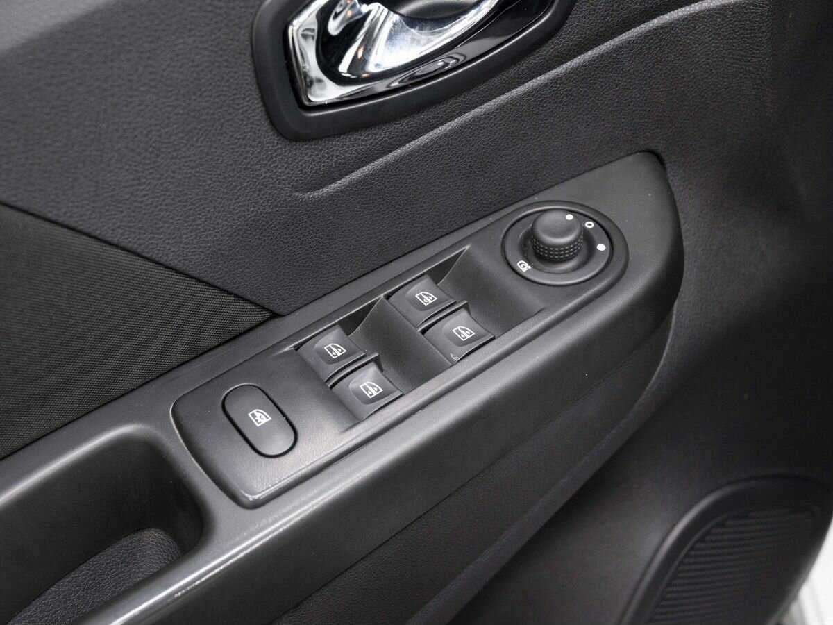 Renault Kaptur б/у, 2017, Механическая. Фото: #16