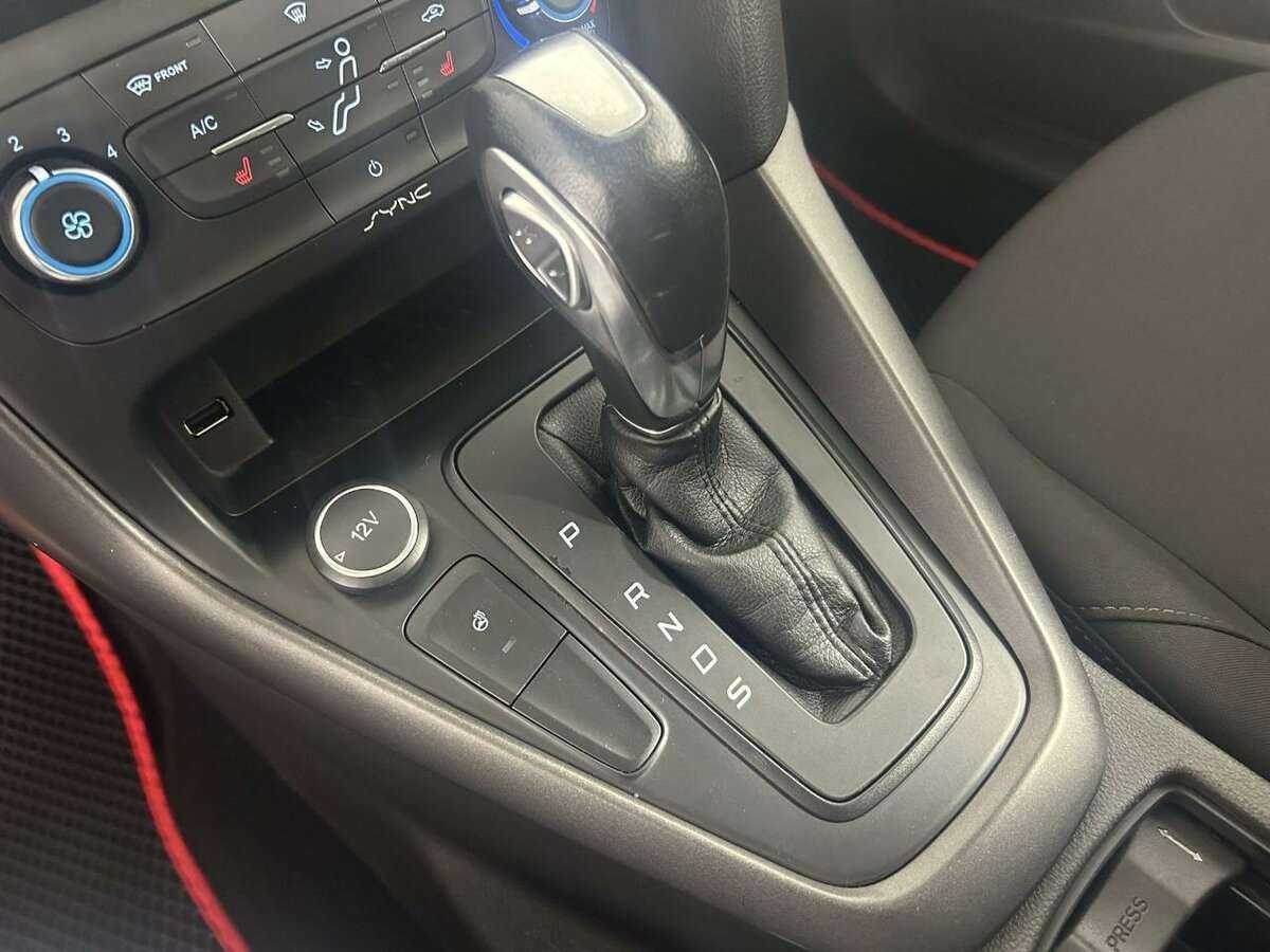 Ford Focus б/у, 2016, Роботизированная. Фото: #12