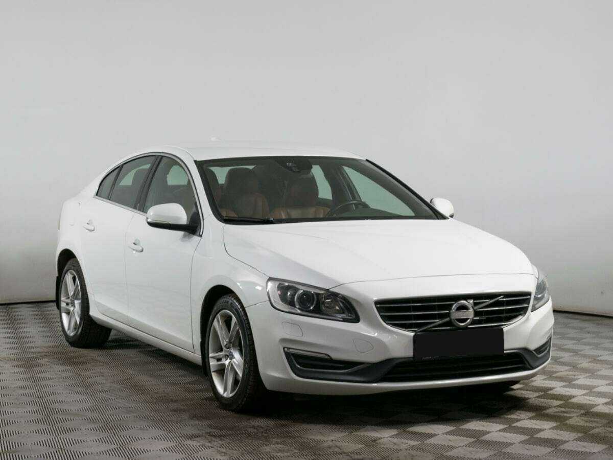 Volvo S60 б/у, 2014, Автоматическая. Фото: #2