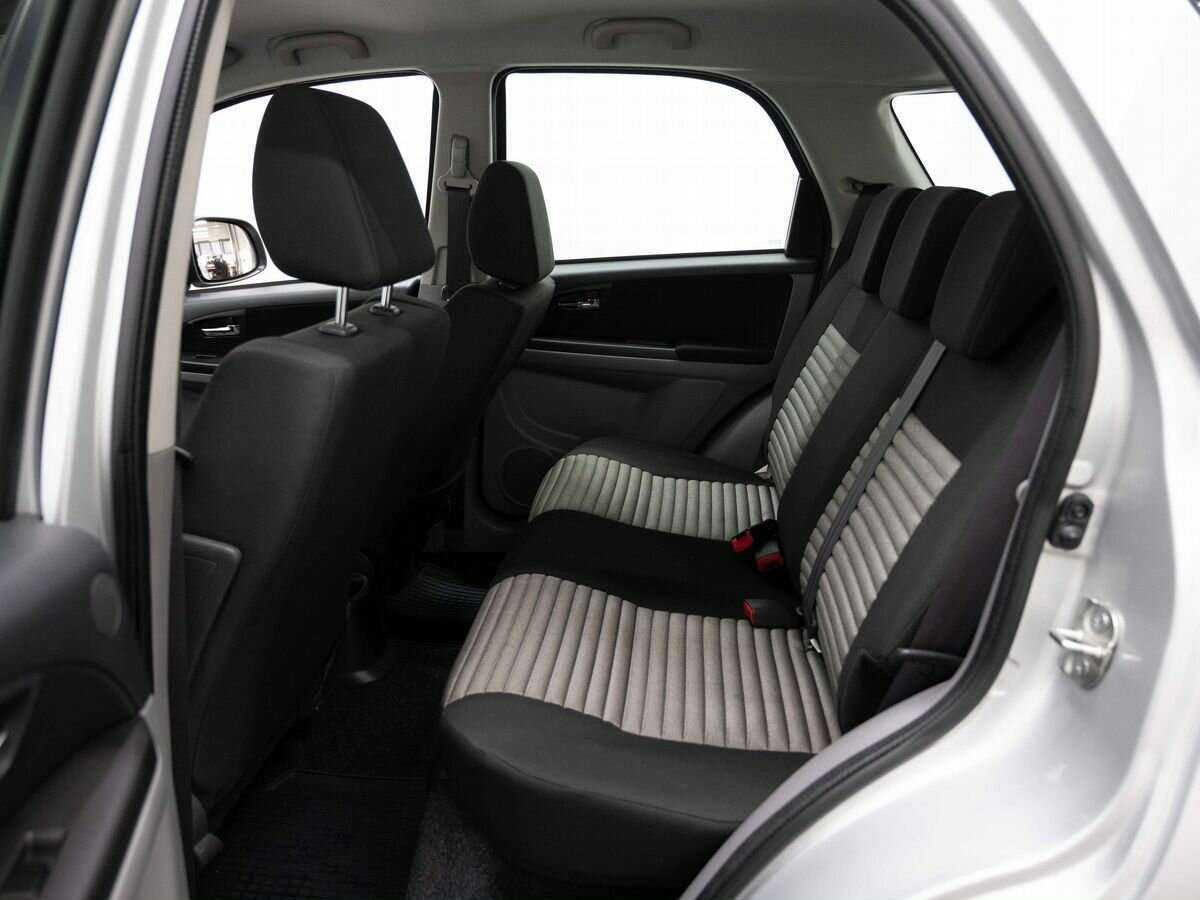 Suzuki SX4 б/у, 2013, Механическая. Фото: #7