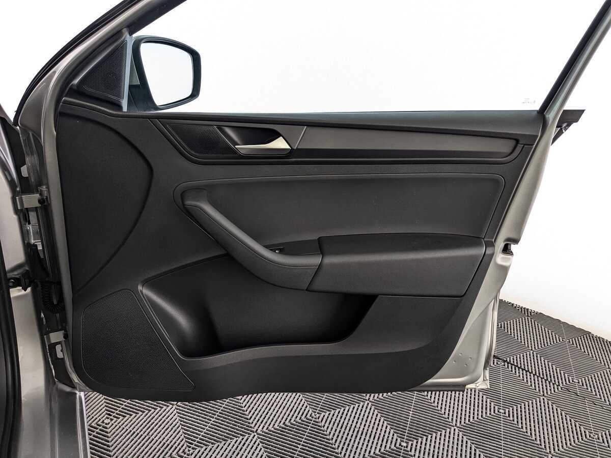 Volkswagen Polo б/у, 2021, Автоматическая. Фото: #20