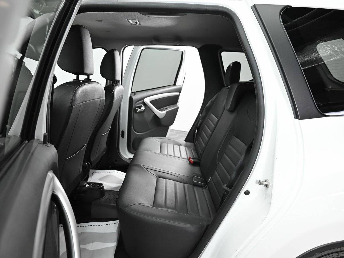 Nissan Terrano б/у, 2017, Автоматическая. Фото: #13