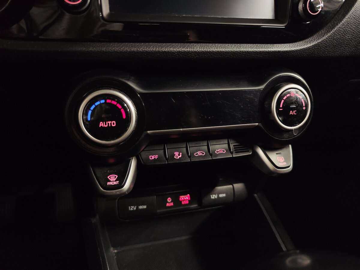 Kia Rio б/у, 2018, Автоматическая. Фото: #12