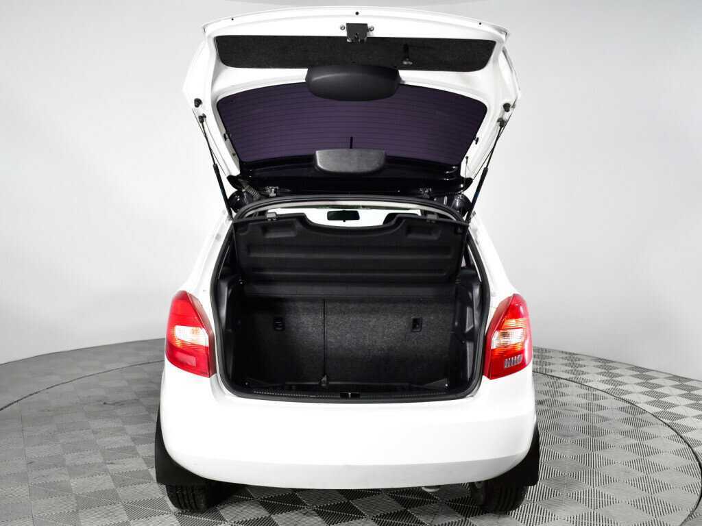 Skoda Fabia б/у, 2013, Механическая. Фото: #13