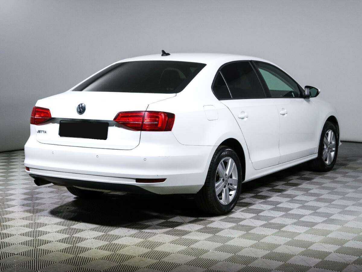 Volkswagen Jetta б/у, 2016, Автоматическая. Фото: #4