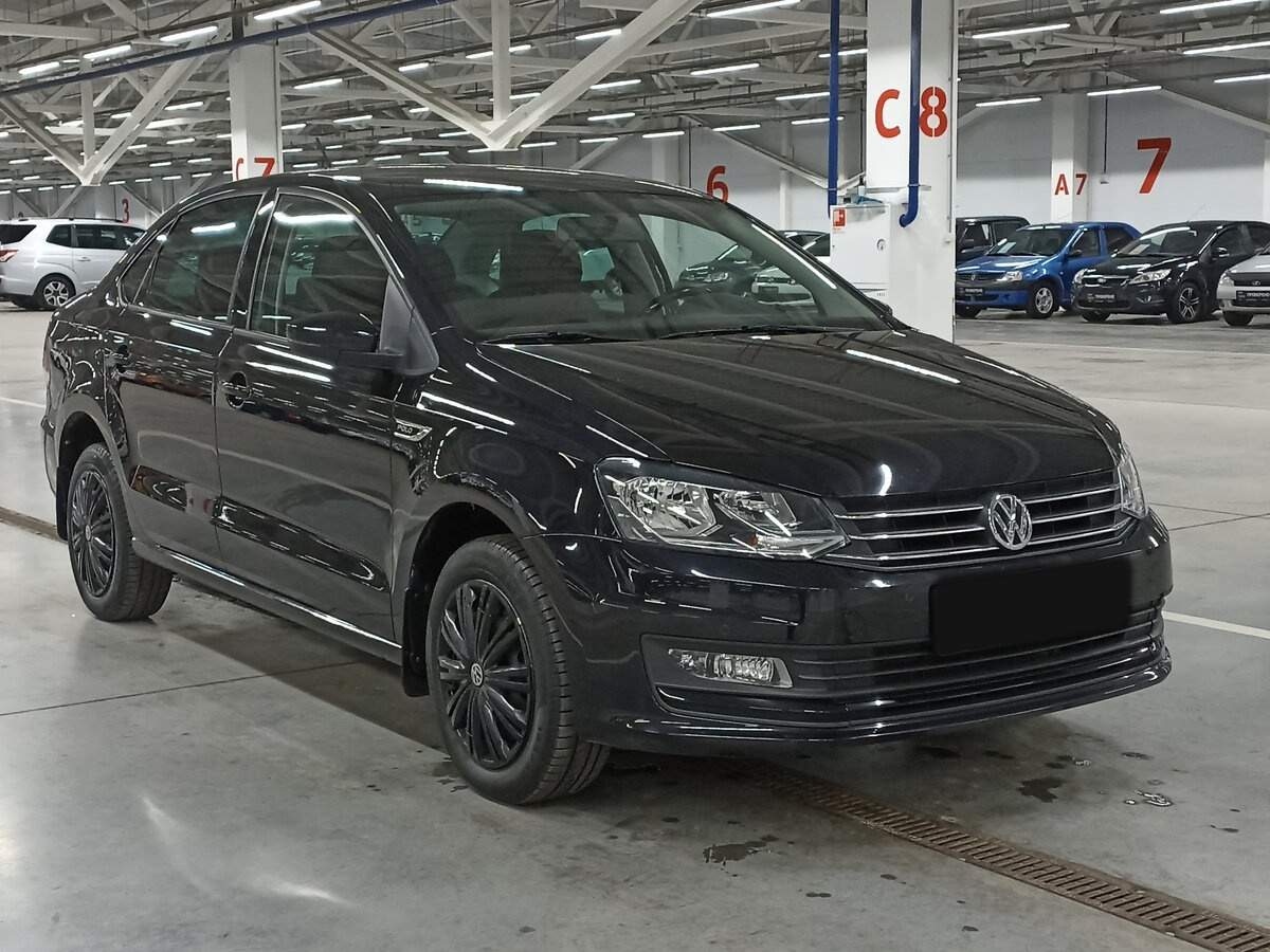 Volkswagen Polo б/у, 2018, Механическая. Фото: #2