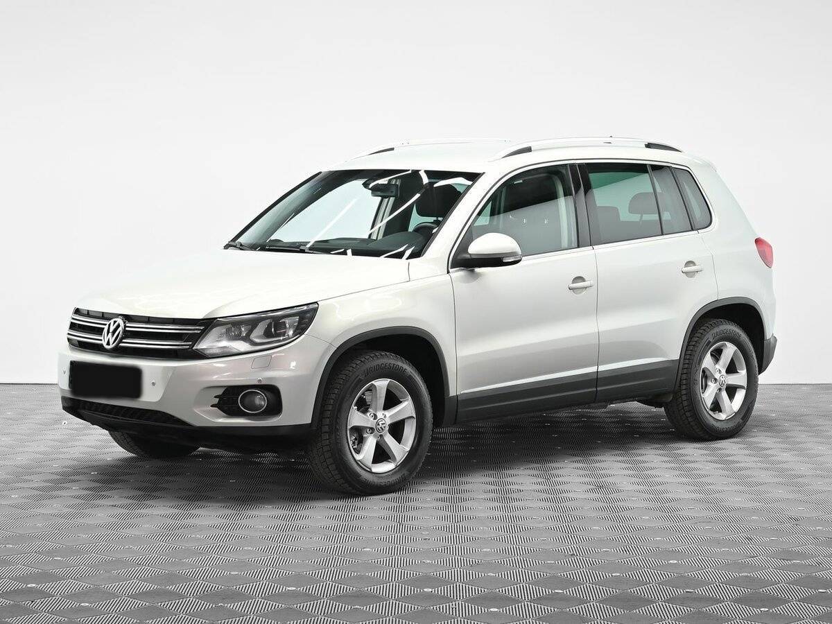 Volkswagen Tiguan б/у, 2012, Автоматическая. Фото: #0