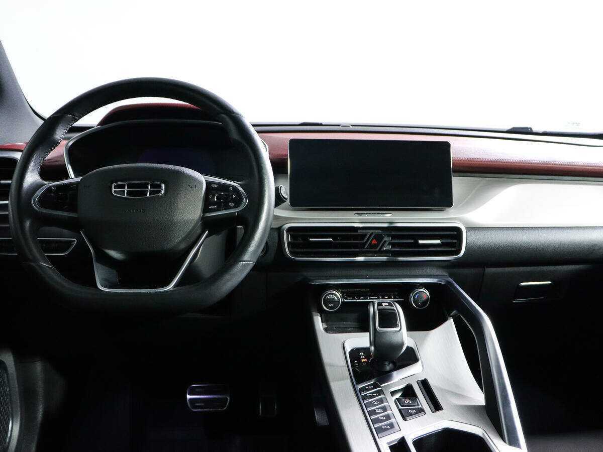 Geely Coolray б/у, 2021, Роботизированная. Фото: #9