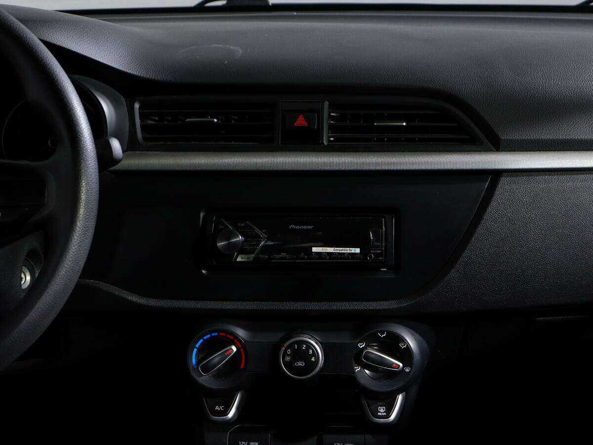 Kia Rio б/у, 2017, Механическая. Фото: #10