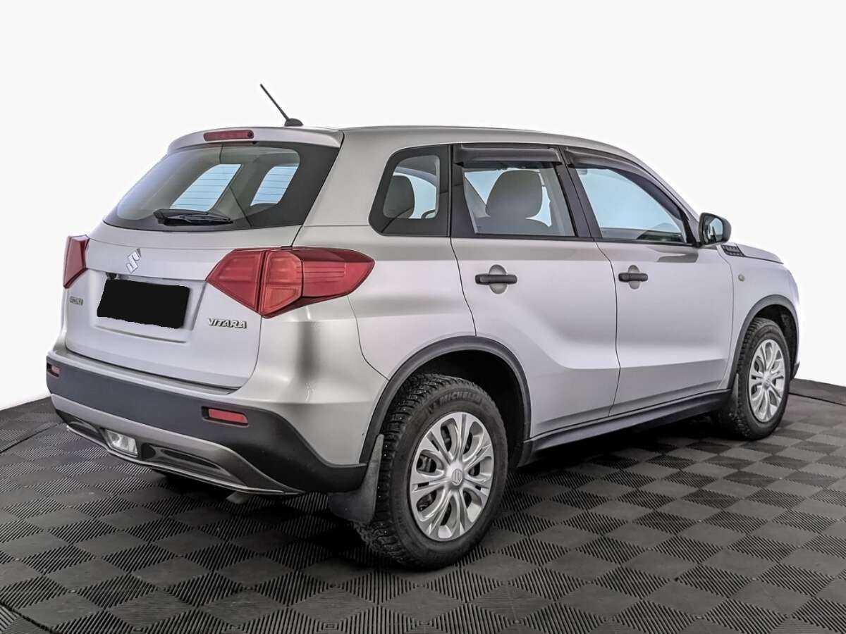 Suzuki Vitara б/у, 2019, Механическая. Фото: #4
