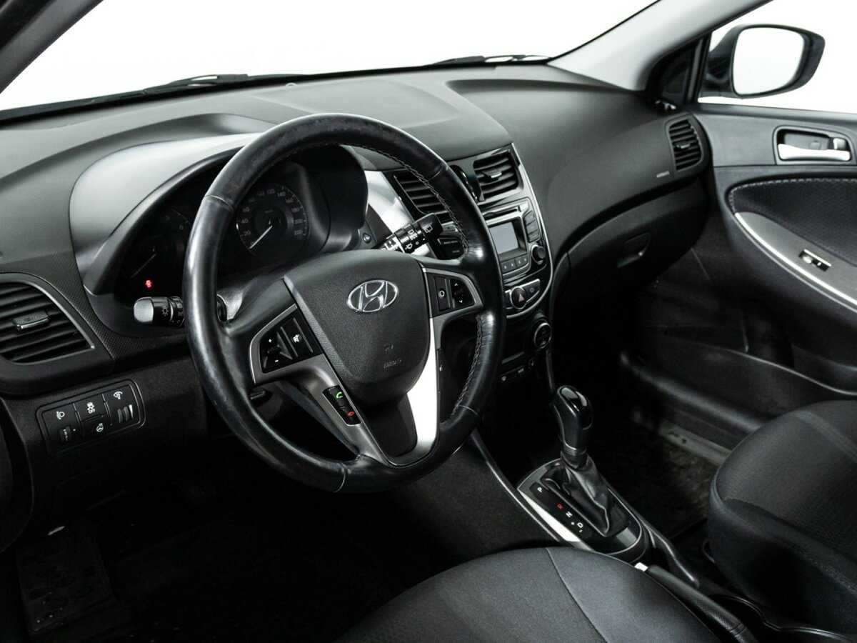 Hyundai Solaris б/у, 2016, Автоматическая. Фото: #10