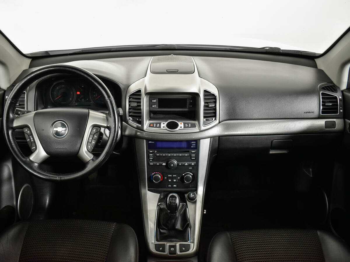 Chevrolet Captiva б/у, 2012, Механическая. Фото: #11