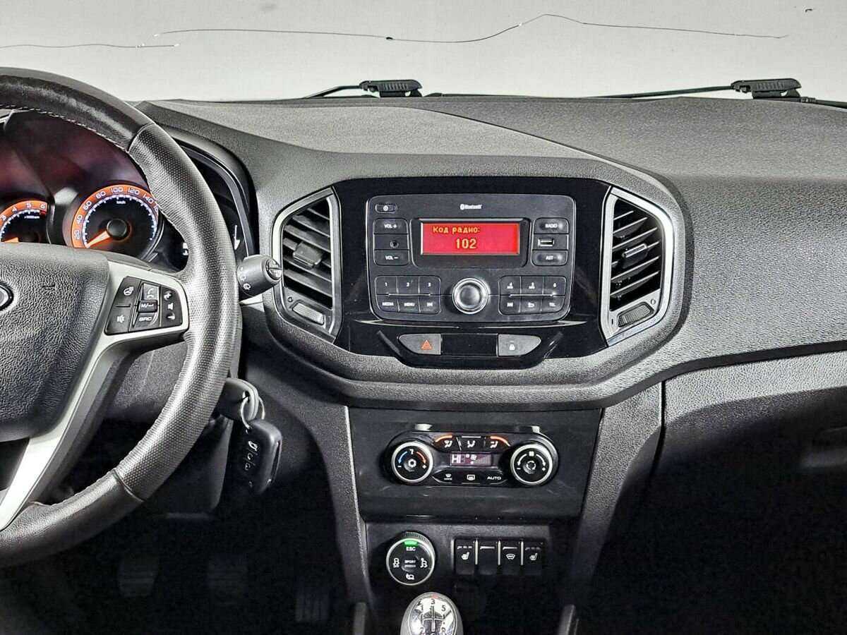 Lada (ВАЗ) XRAY б/у, 2019, Механическая. Фото: #12