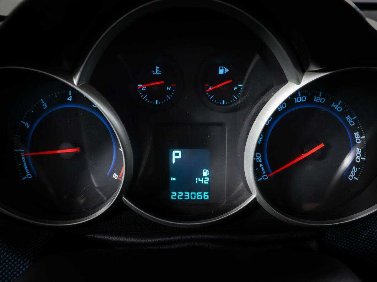 Chevrolet Cruze б/у, 2013, Автоматическая. Фото: #8