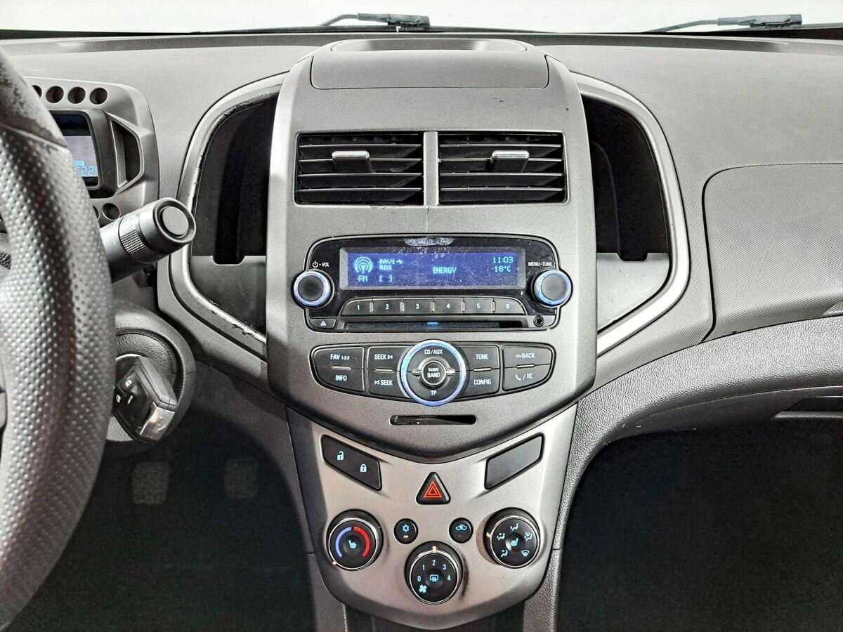 Chevrolet Aveo б/у, 2012, Механическая. Фото: #12