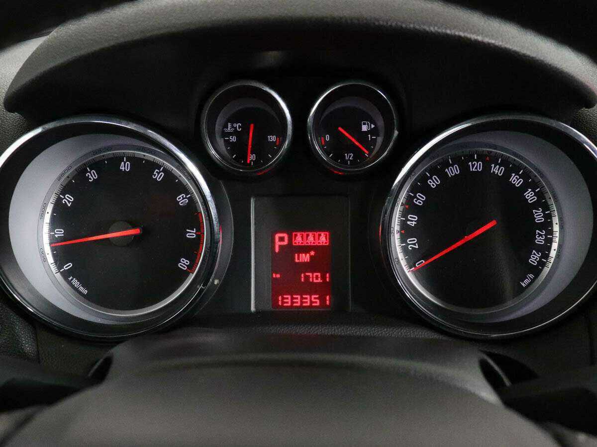 Opel Mokka б/у, 2014, Автоматическая. Фото: #9