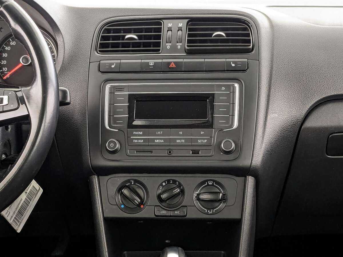 Volkswagen Polo б/у, 2019, Автоматическая. Фото: #15