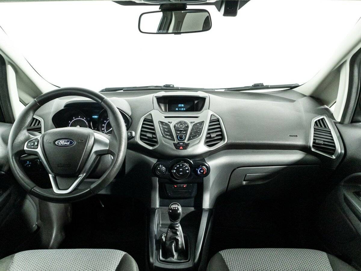 Ford EcoSport б/у, 2017, Механическая. Фото: #12