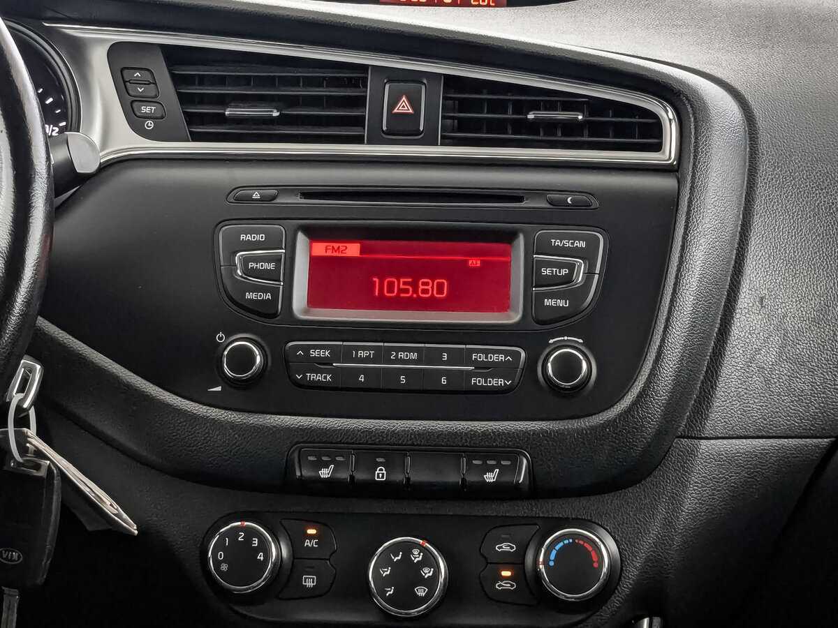 Kia Ceed б/у, 2015, Механическая. Фото: #12