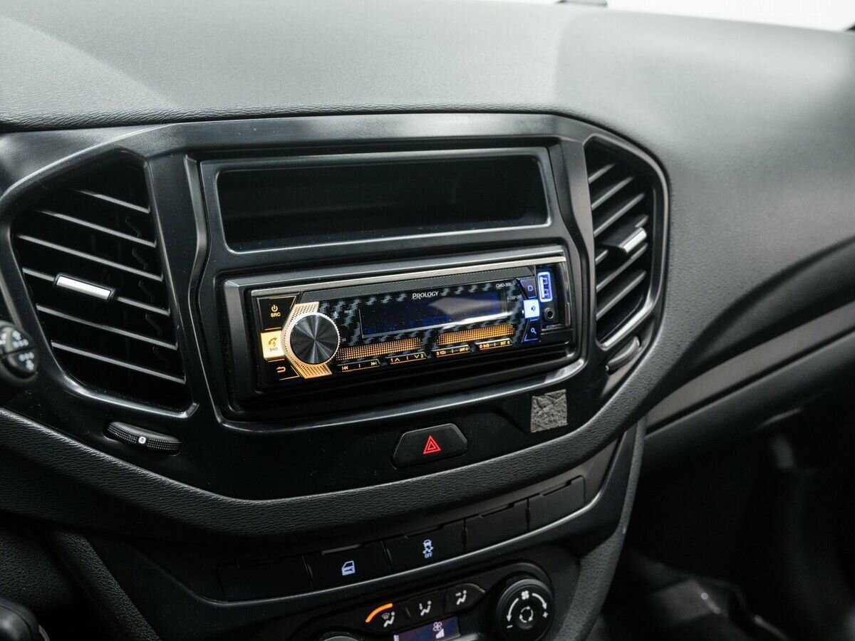 Lada (ВАЗ) Vesta б/у, 2021, Механическая. Фото: #15