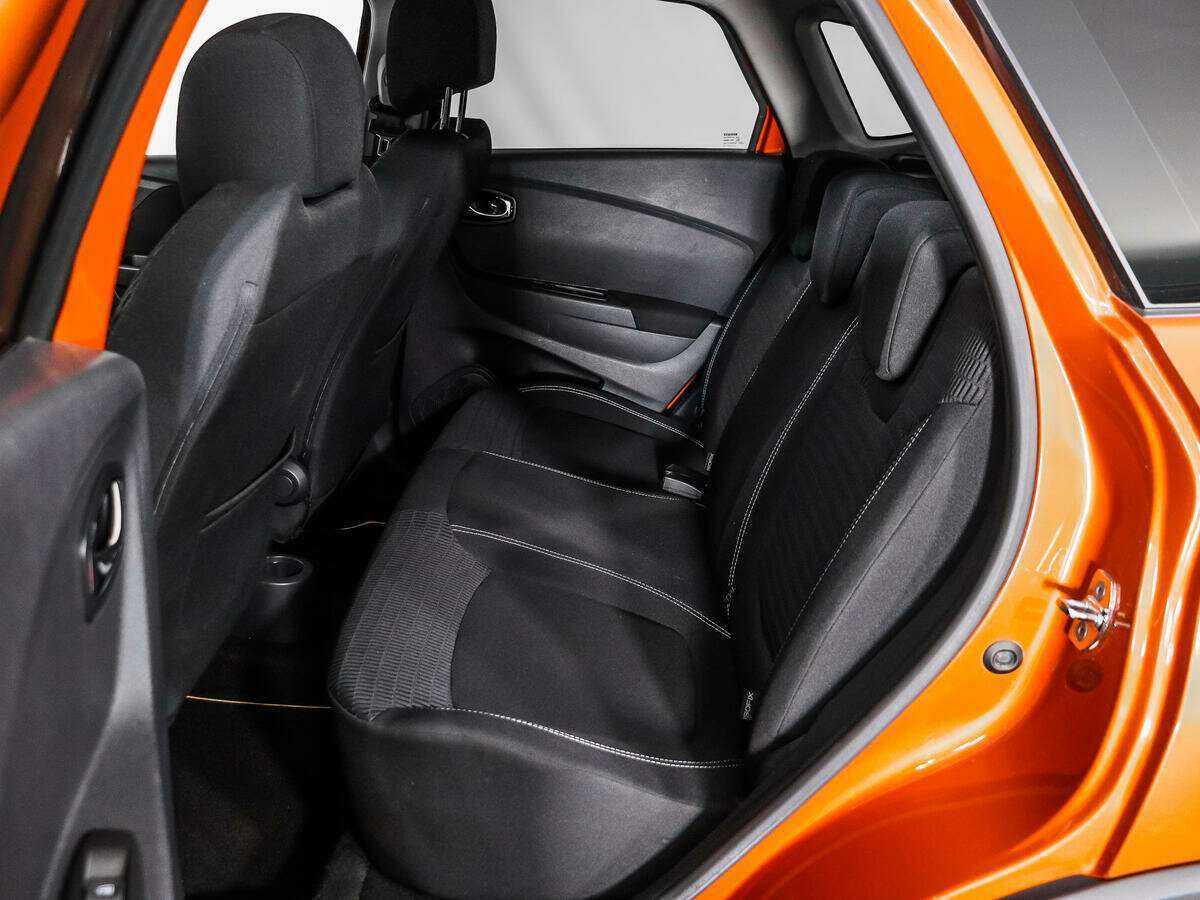 Renault Kaptur б/у, 2016, Автоматическая. Фото: #8