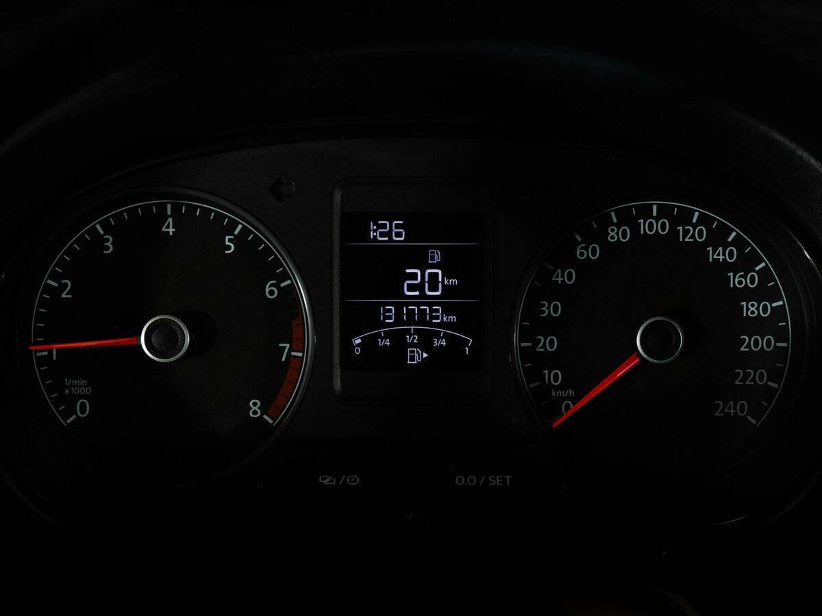 Volkswagen Polo б/у, 2019, Механическая. Фото: #17