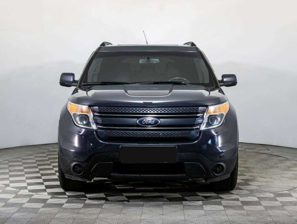 Ford Explorer б/у, 2013, Автоматическая. Фото: #1