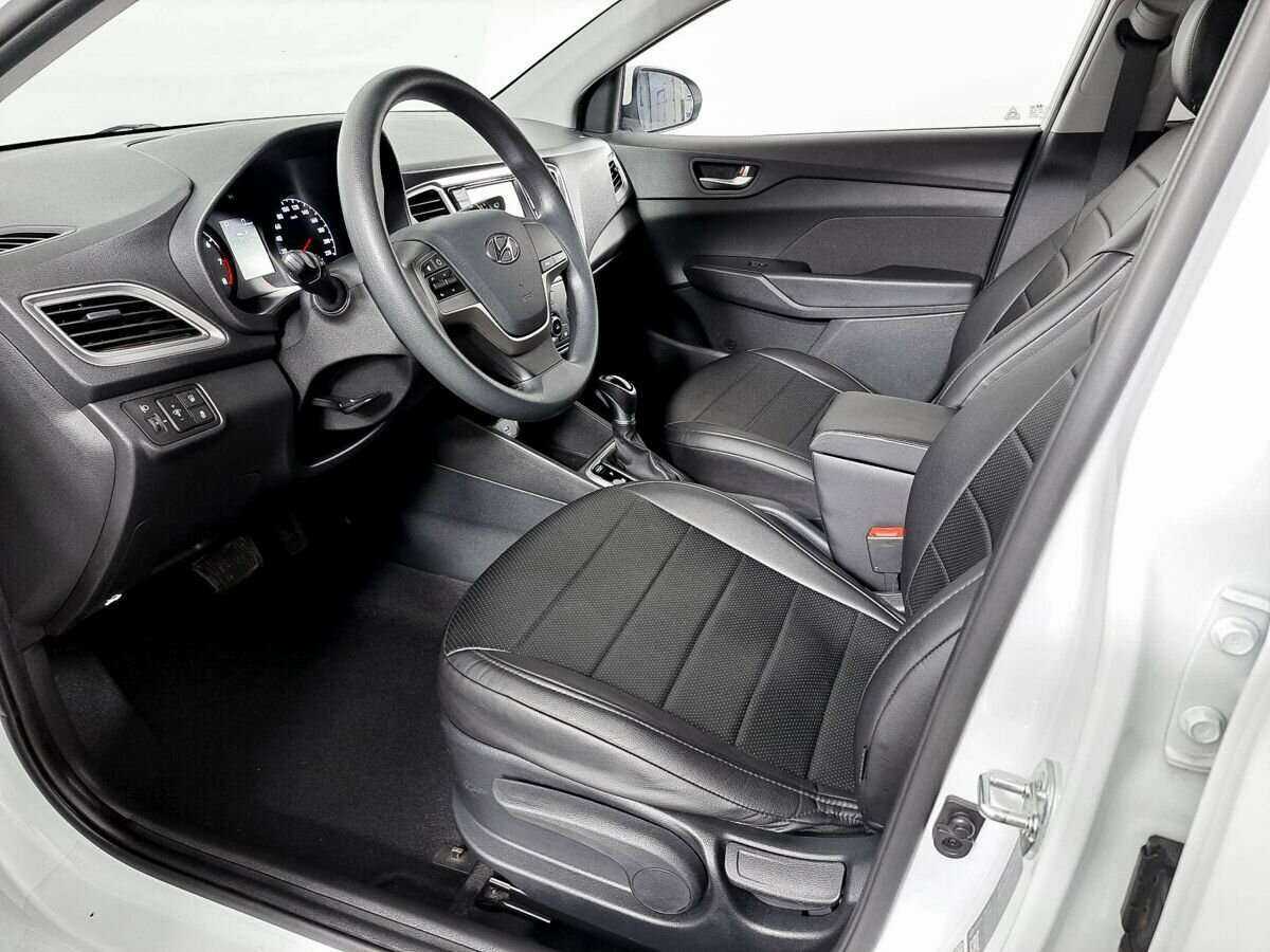 Hyundai Solaris б/у, 2019, Автоматическая. Фото: #13