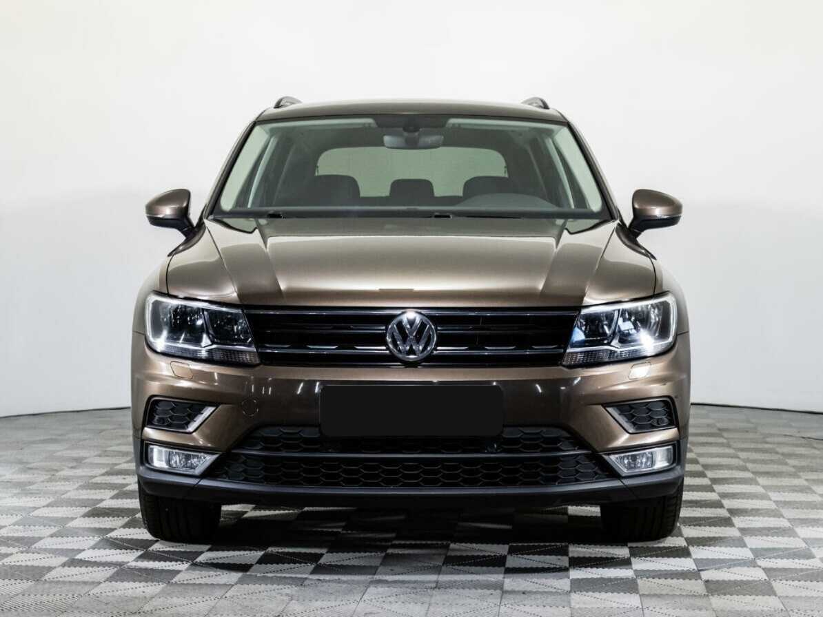 Volkswagen Tiguan б/у, 2017, Роботизированная. Фото: #1