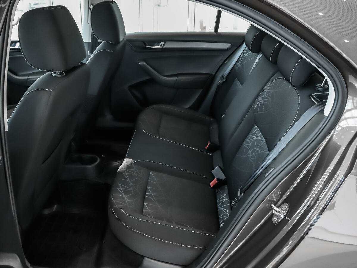 Skoda Rapid б/у, 2019, Механическая. Фото: #8