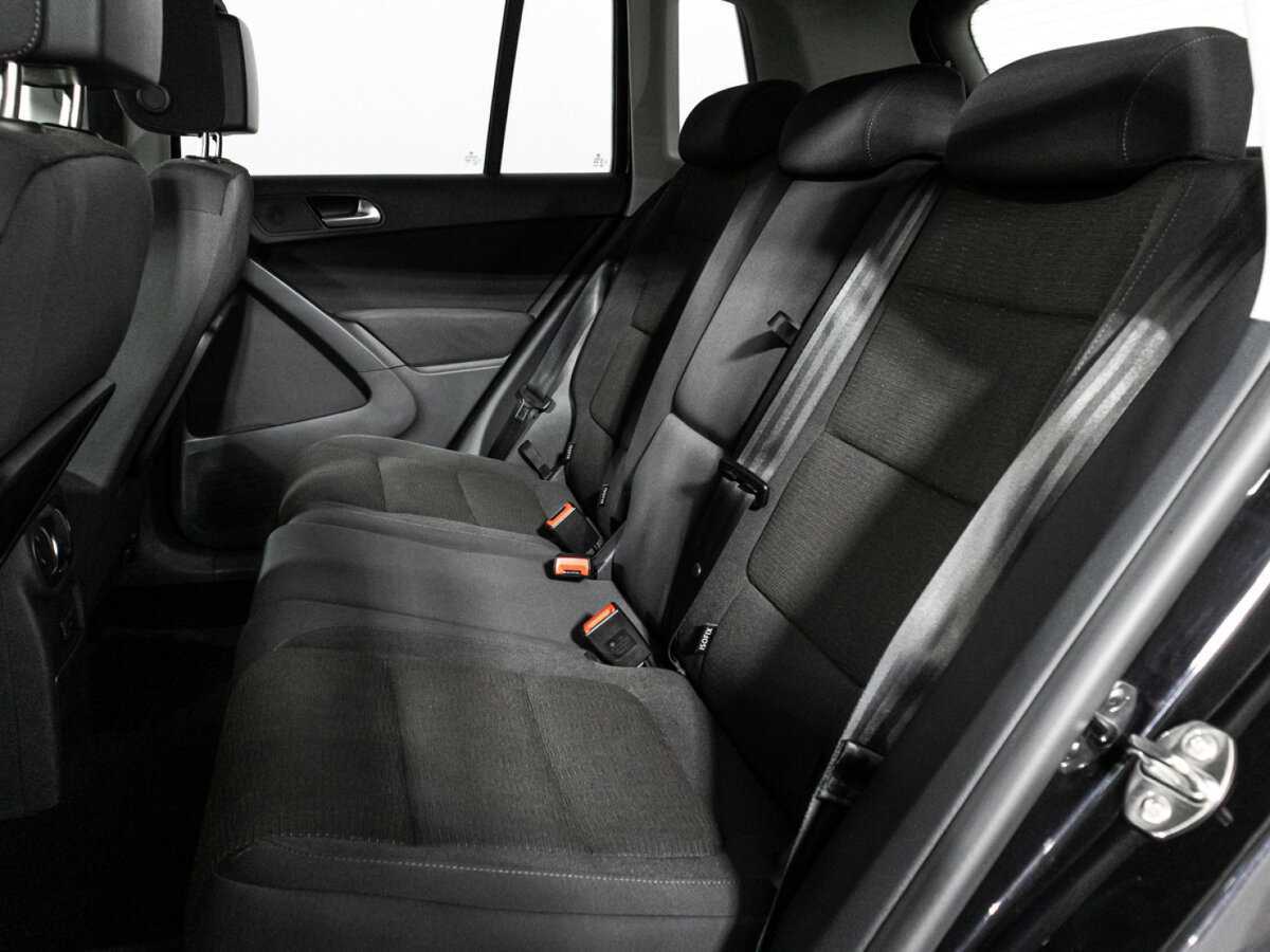 Volkswagen Tiguan б/у, 2015, Автоматическая. Фото: #9
