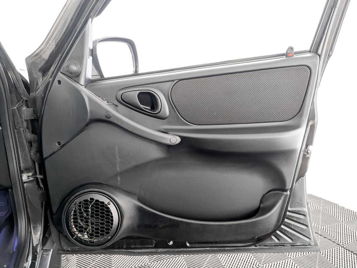 Lada (ВАЗ) Niva б/у, 2022, Механическая. Фото: #23