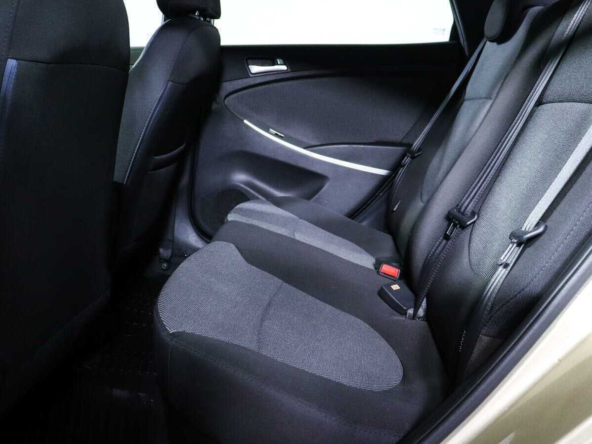 Hyundai Solaris б/у, 2013, Автоматическая. Фото: #8