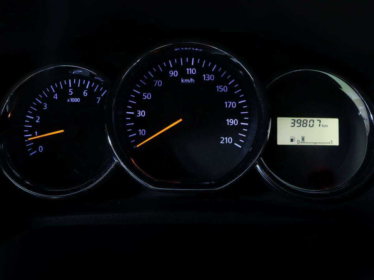 Renault Logan б/у, 2020, Механическая. Фото: #10