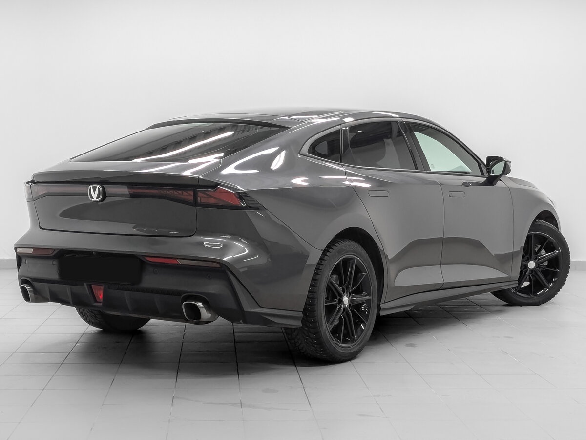 Changan UNI-V б/у, 2022, Роботизированная. Фото: #4