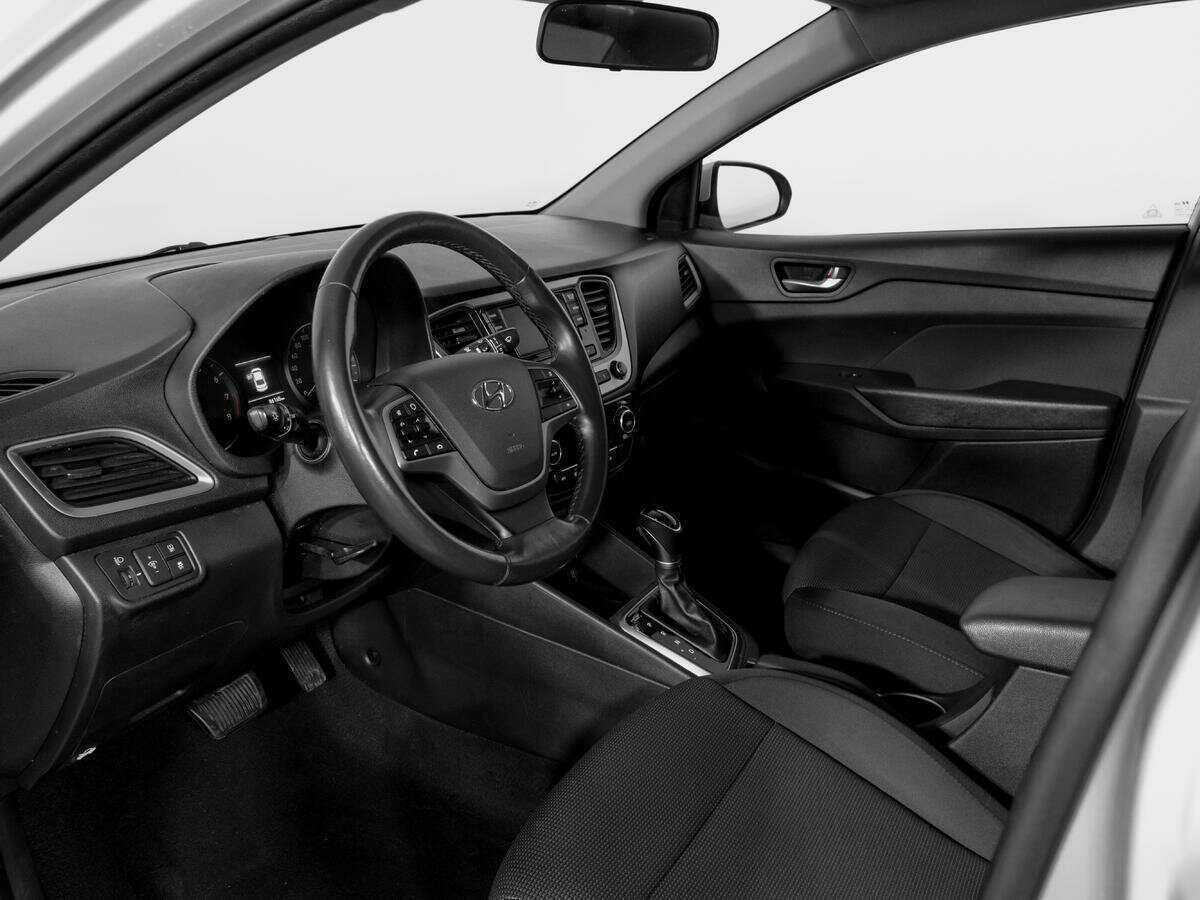 Hyundai Solaris б/у, 2018, Автоматическая. Фото: #14