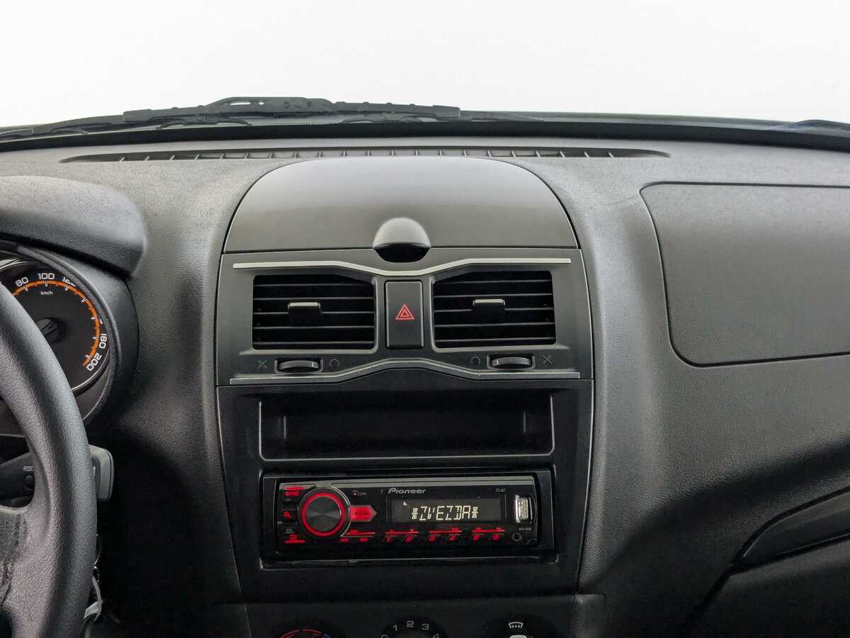 Lada (ВАЗ) Granta б/у, 2021, Механическая. Фото: #19